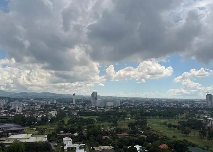 With Balcony In 4* Cebu